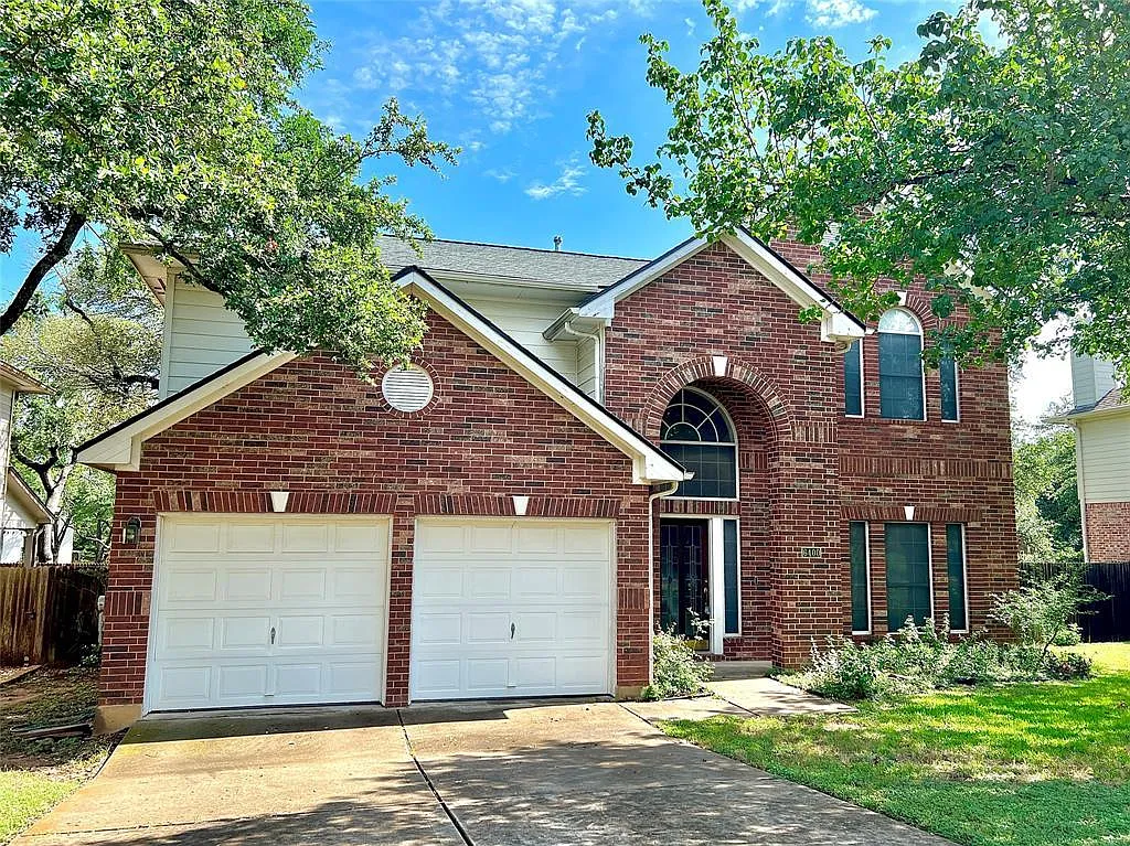 3 bed, 2.5 bath, 2266 sqft, $3,000 — Photo 1