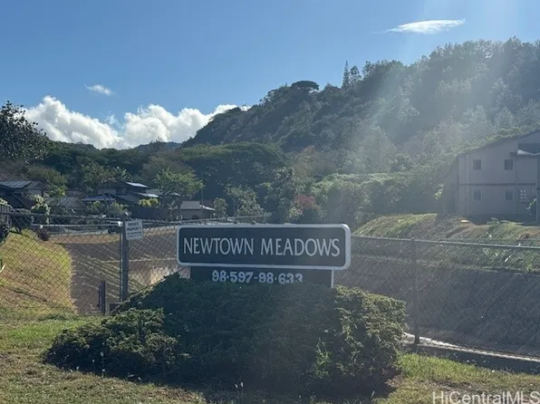 98-621 Kilinoe St APT 4B1, Aiea, HI 96701