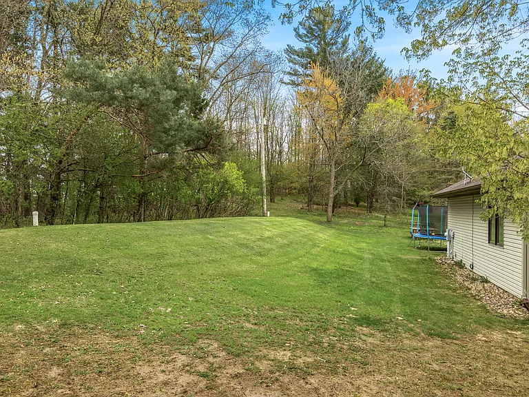Panorama Rd — Photo 45