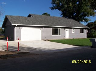 3017 Pine St SE, Albany, OR 97322