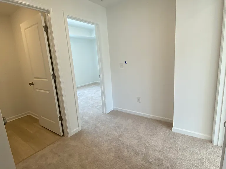 2722 Dreycott Ln — Photo 40
