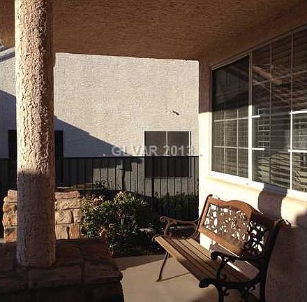 2nd image of 691 Scenic Tierra Ln