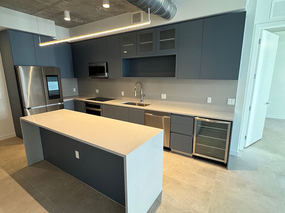 Full Size Kitchen