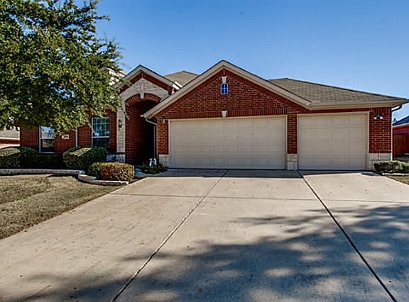 2nd image of 1508 Evelyne Ct