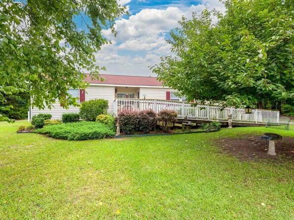 377 Fort Lindley Rd, Laurens, SC 29360