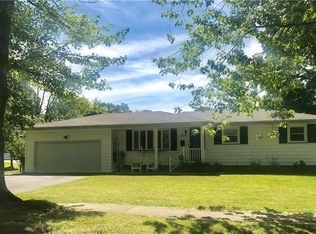 351 Lake Shore Boulevard Ext, Irondequoit, NY 14617