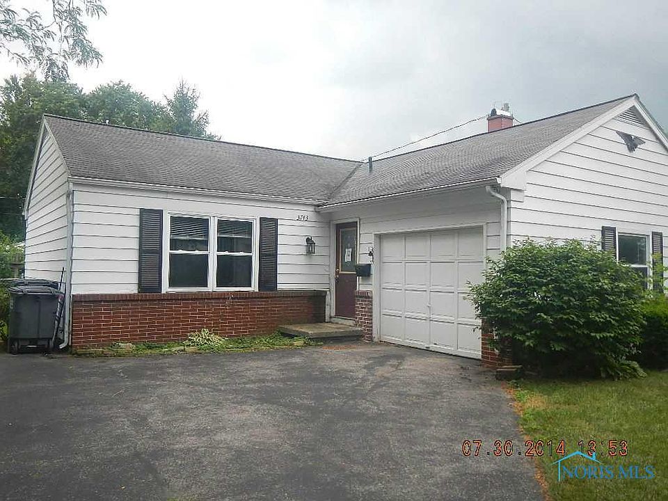 1st image of 3743 Donegal Dr