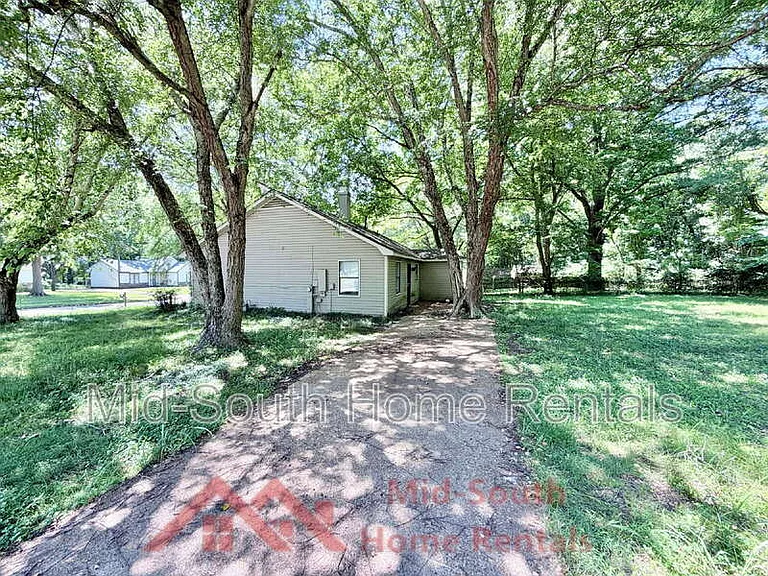 3754 Rainford Dr — Photo 3