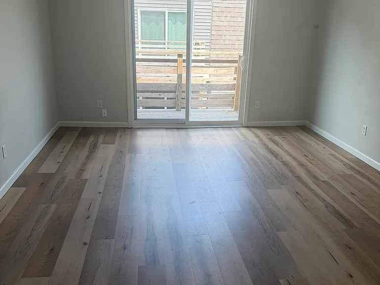 3547 Heatherton Dr #8 — Photo 4