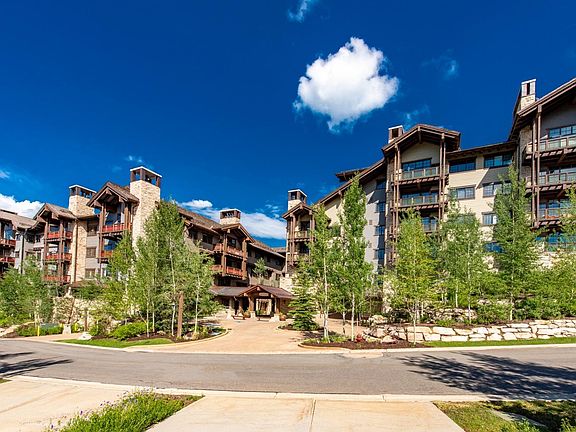 3rd image of 8880 Empire Club Dr #312