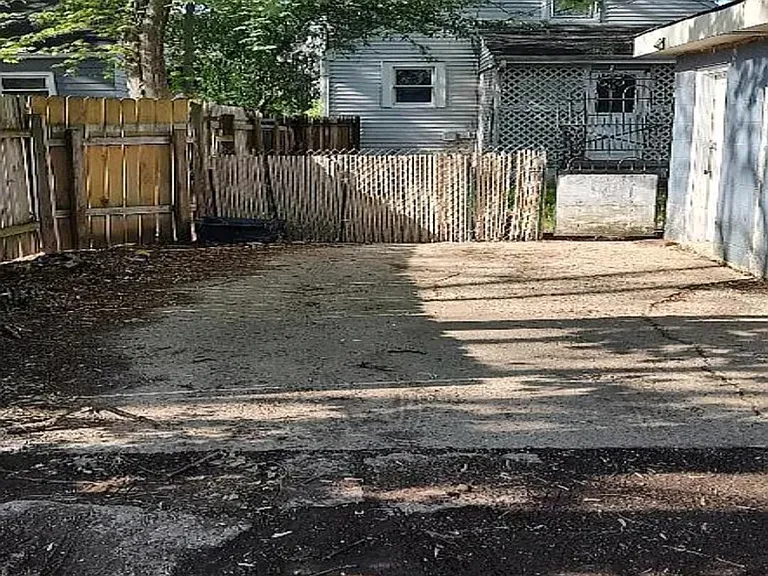 269 Morse Rd — Photo 11