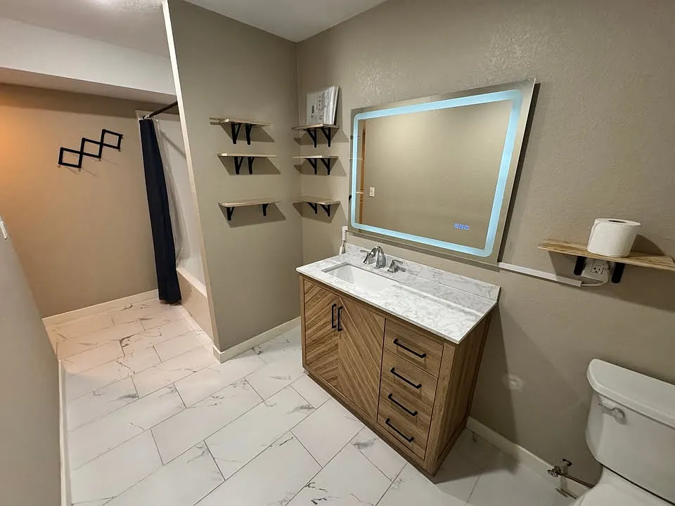 2 bed, 1500 sqft, $1,800 — Photo 3