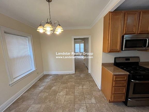 4th image of 7212 Jackson Blvd #2E