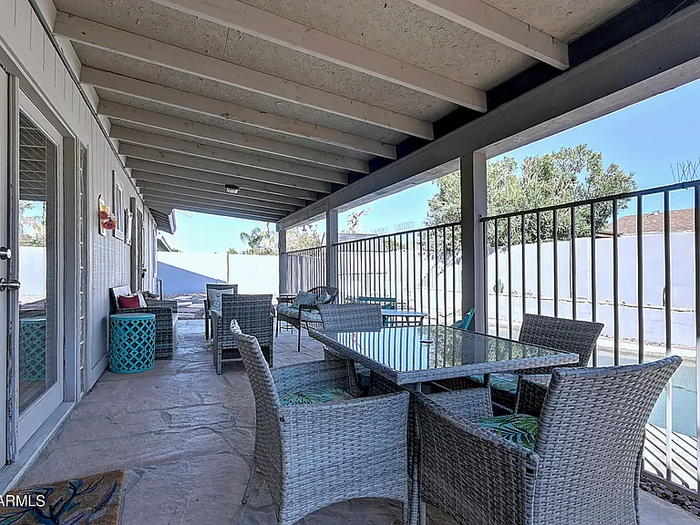 6914 E Beverly Ln — Photo 28
