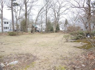 172 Warren St, Needham, MA 02492