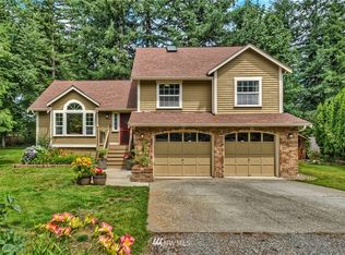 12631 425th Ct SE, North Bend, WA 98045