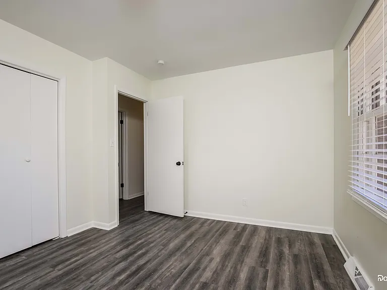 70 Carter Cir — Photo 13
