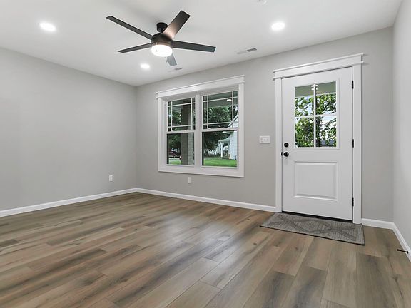 4th image of 522 Madison Ave