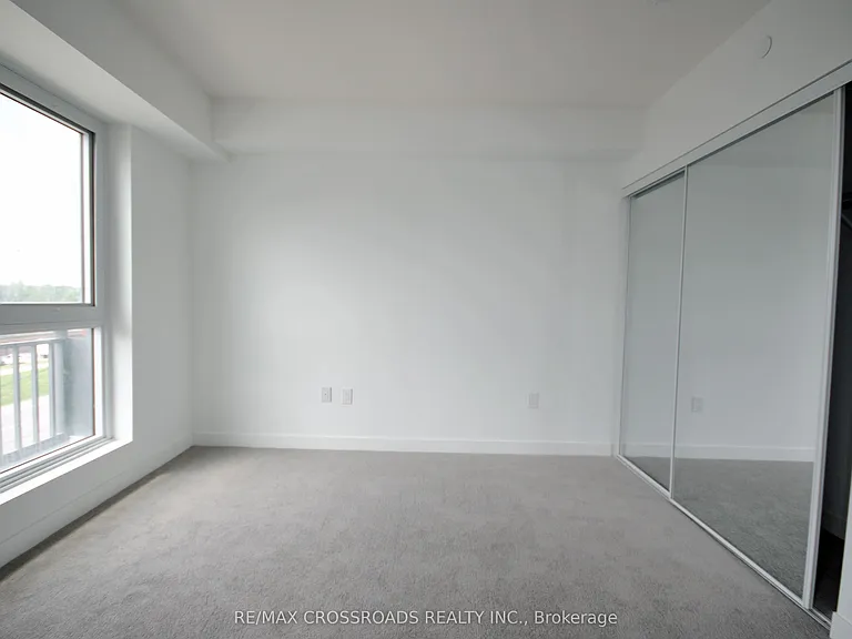 4010 Eglinton Ave W #323 — Photo 8