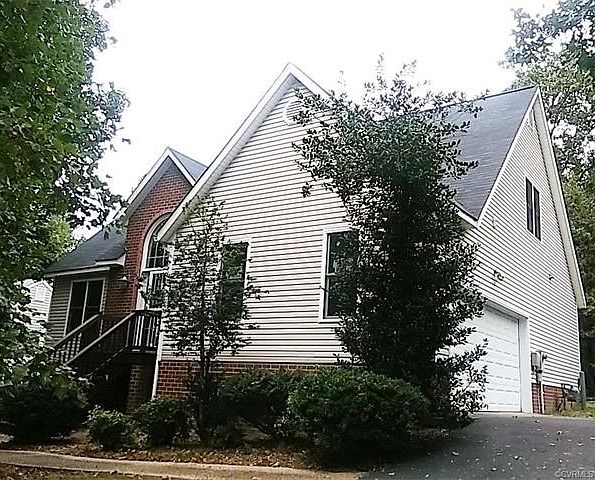1st image of 1919 Castle Glen Dr