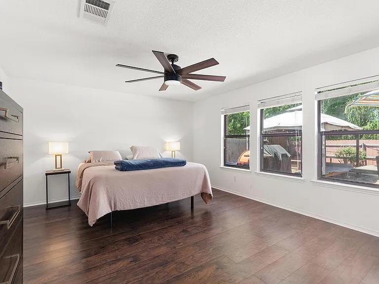 14224 Lake Victor Dr — Photo 15