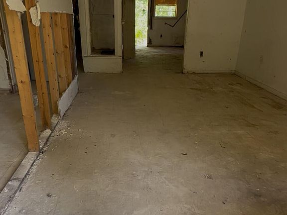 2nd image of 1850 Harrison Ave