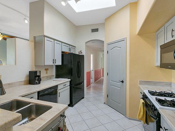 3rd image of 1875 N Wild Hyacinth Dr