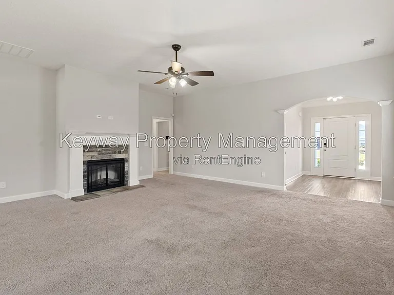221 Ducal St — Photo 4