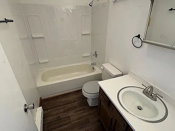 1st image of 101 Wright St #1