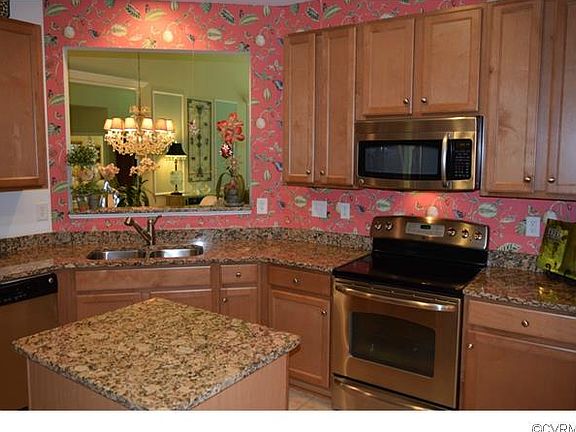3rd image of 114 Siena Ln #114