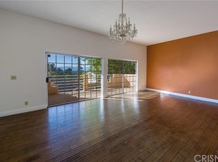 22294 Cass Ave, Woodland Hills, CA 91364