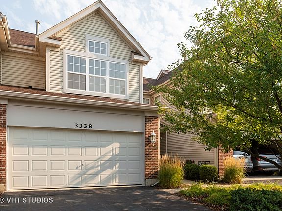 2nd image of 3338 Renard Ln