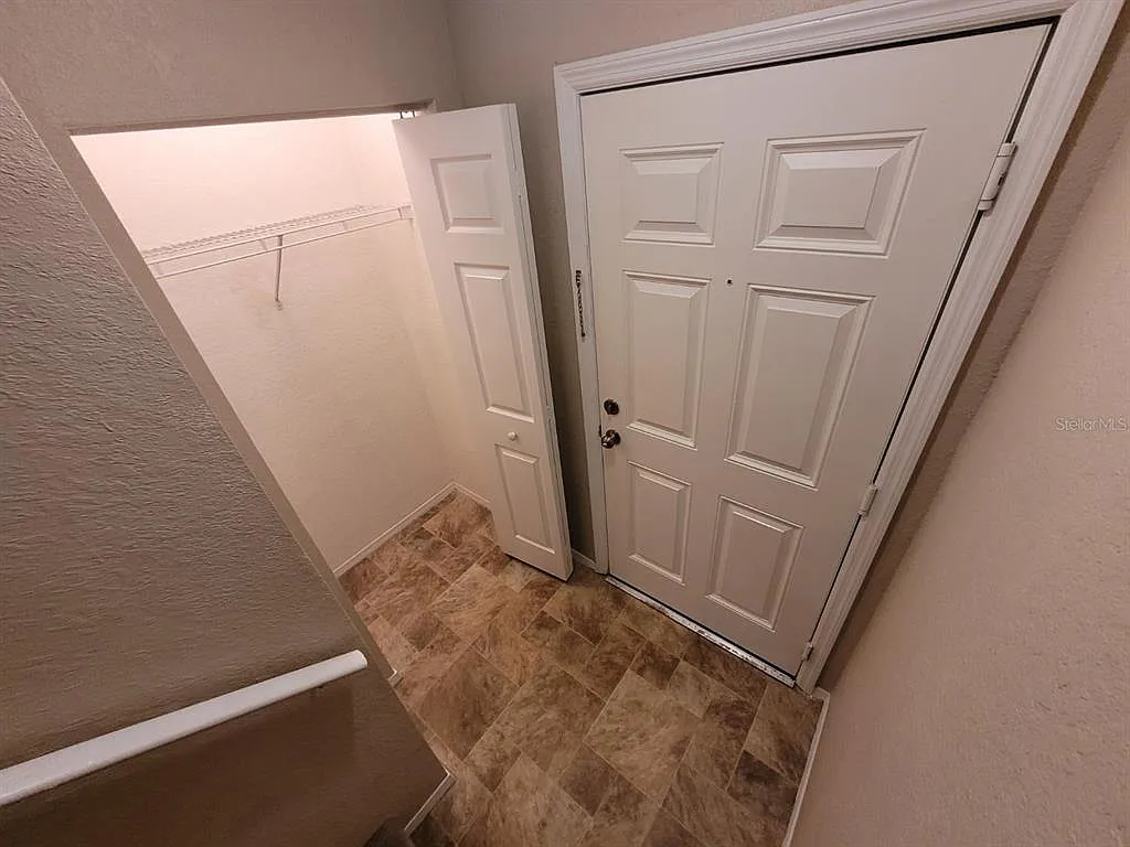 2 bed, 2.0 bath, 1097 sqft, $1,450 — Photo 4