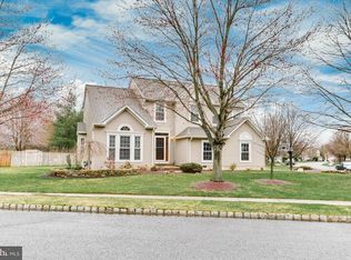 4 Trellis Way, Robbinsville, NJ 08691
