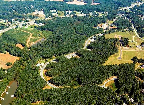 5th image of 265 Cove Creek Loop