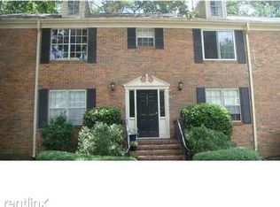 2037 Montreat Cir APT D, Vestavia Hills, AL 35216