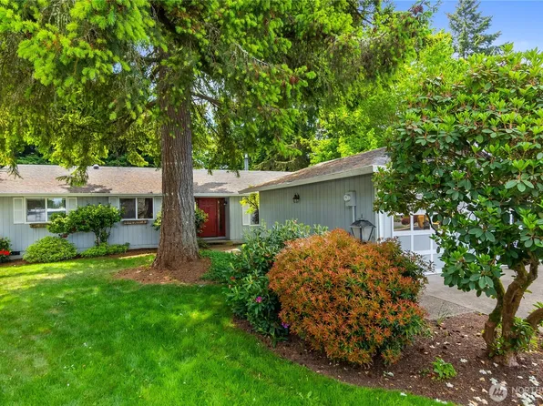 3811 Foxtail Court SE, Olympia, WA 98501