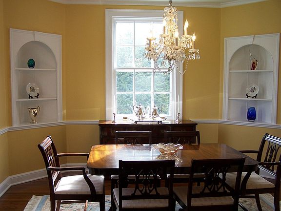 Dinig Room