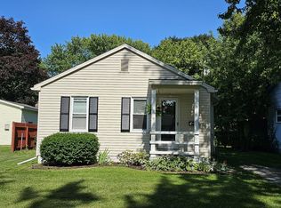 2720 Walnut St, Port Huron, MI 48060