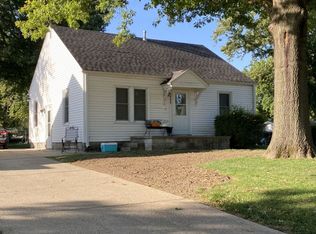 404 E Thomas Ave, Shenandoah, IA 51601
