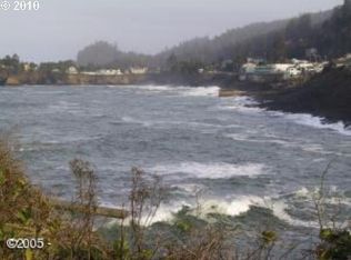 155 Cliff St, Depoe Bay, OR 97341