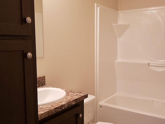 4th image of 3605 Pinoak St