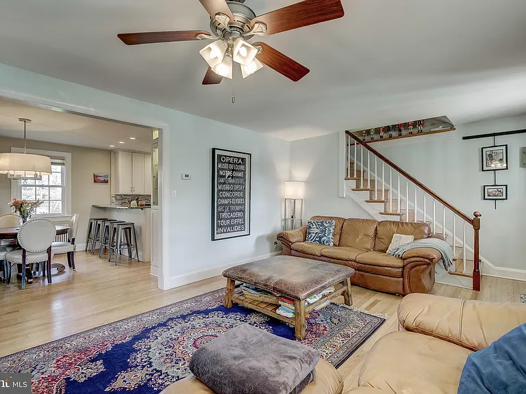 706 Regester Ave — Photo 4