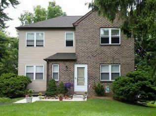 209 Summer Ave #B, Horsham, PA 19044