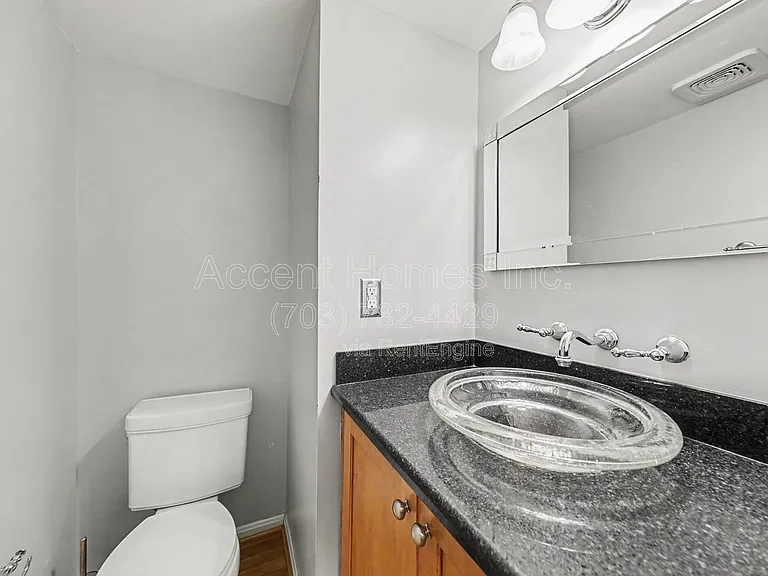 8942 Kenilworth Dr — Photo 27