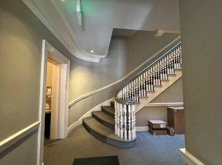 456 Centre St #101, Newton, MA 02458