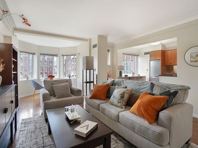 20 Chapel St APT B801, Brookline, MA, 02446