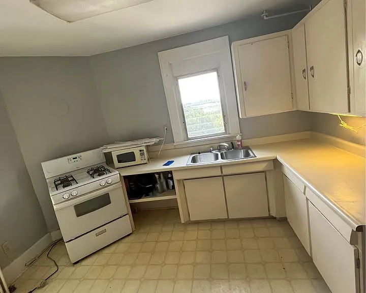 728 Dorsey Ave #3 — Photo 11