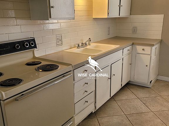 2nd image of 3220 County Road 5825 #B