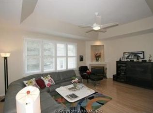 20864 Waterbeach Pl, Sterling, VA 20165